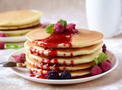 Аппетитные и вкусные панкейки к завтраку