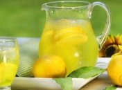 Лимонад поможет избавиться от курения