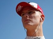 Мик Шумахер не спешит переходить в Формулу-1