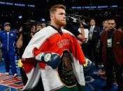 Экс-чемпион мира по боксу дал свой прогноз на бой Альварес - Ковалев