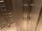 Пассажиров спасло чудо: в Одессе обрушился лифт