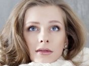 Звезда "Папиных дочек" поразила откровенным нарядом