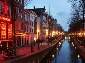 В Амстердамі визначилися з датою відкриття кварталу червоних ліхтарів