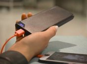 Як зарядити телефон, коли вимкнули електропостачання