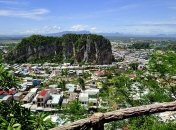 Красивейший горный комплекс Нгуханьшон (фото)