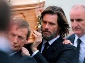 Джим Кэрри стал ответчиком в суде по делу смерти своей подруги 