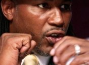 Леннокс Льюис прокомментировал бой Виталия Кличко и Мануэля Чарра