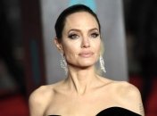 Анджелина Джоли и Селин Дион серьезно поссорились: подробности