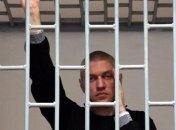 Посольство: Клых не видел свою семью в течении пяти лет