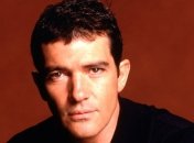 Антонио Бандерас госпитализирован в больницу 