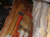 Икону Святого Михаила, датированную XIX в., пытались перевезти 