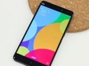 Xiaomi представила новые флагманские смартфоны