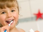 Коли потрібно чистити зуби: головне правило