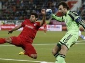 Игроки "Динамо" выходят из лазарета на матч с "Рапидом"