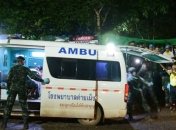 Спасение детей из пещеры в Таиланде 