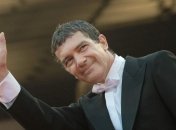 "Я выздоровел": Антонио Бандерас поборол Covid-19