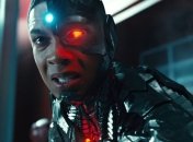 "Лига справедливости": исполнитель роли Киборга обвинил режиссера в "оскорбительном поведении"