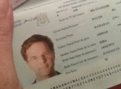 Журналист за 750 евро купил сирийский паспорт на имя премьера Нидерландов
