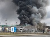 В Эстонии горит завод по переработке отходов