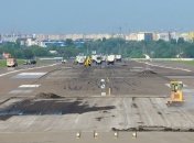 Аэропорт "Киев" закрывается для пассажиров