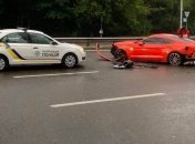 Отметил юбилей: киевлянин вдрызг разбил арендованный спорткар на мокром асфальте (фото)