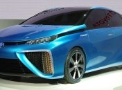 Toyota планирует отказаться от выпуска бензиновых авто