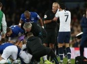 Шокирующий фол: игрок Тоттенхэма сломал ногу сопернику и расплакался (Видео)