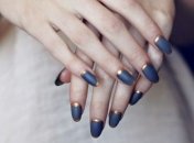 Узнай, как сохранить маникюр в холода