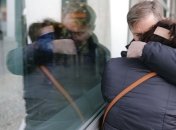 Родственники погибших при крушении самолета A321 сдают образцы ДНК