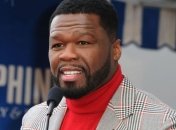 Экс-чемпион UFC обозвал всемирно известного репера матерным словом и вызвал на бой