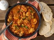 Вся справа в соусі