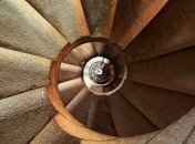 Изысканные лестницы для любого интерьера