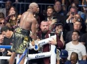 Мейвезер станет 3-м спортсменом, заработавшим $ 1 млрд