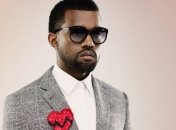 Фанаты Канье Уэста обвинили его в мошенничестве   