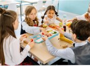 Шкільна їдальня