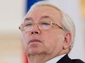 Российский омбудсмен Лукин принимает участие в переговорах в Киеве