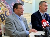 Президент WBC против возвращения Мейвезера-младшего на ринг