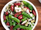 Салат из трех видов фасоли