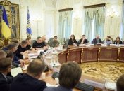 Зеленский обещал, Татаров молча записывал: подробности закрытой встречи с бизнесом в Офисе президента