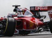 "Формула-1". Феттель оштрафован за столкновение с Росбергом