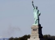 Кризис в США: из-за непринятого бюджета закрывают статую Свободы 