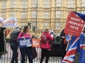 ЕС предложил Британии повременить с Brexit 