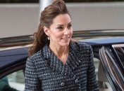 Кейт Миддлтон отправилась с рабочей поездкой в Северную Ирландию: стильный образ герцогини