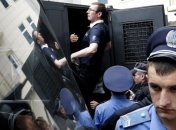 Луценко освободят до мая