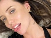 Новый хит от Нади Дорофеевой: певица заинтриговала фанатов (Видео)