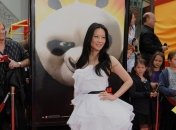 Люси Лью поделилась милым фото своего малыша