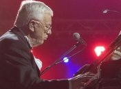 В Латвии поддержали отказ Паулса от участия в "Новой волне"