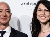 Безос официально развелся с женой, сколько имущества она получила после развода