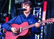 Новый музыкант: звезда, которая живет с мамой