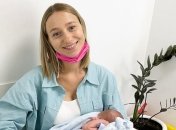 "Тебе один месяц": родившая от Виктора Павлика молодая супруга перечислила достижения сынишки